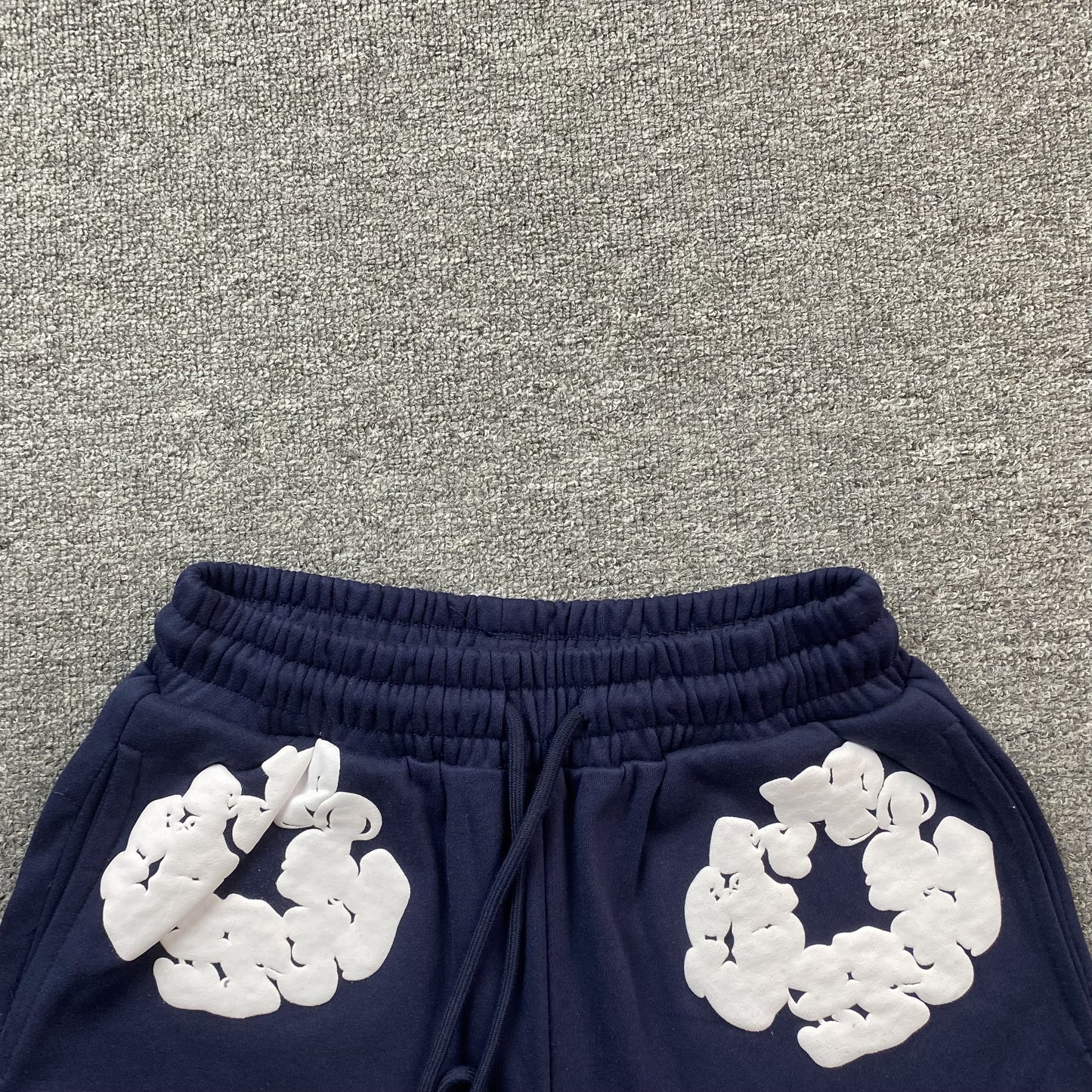 DENIM TEARS THE COTTON WREATH SHORTS NAVY-Drip Store Argentina