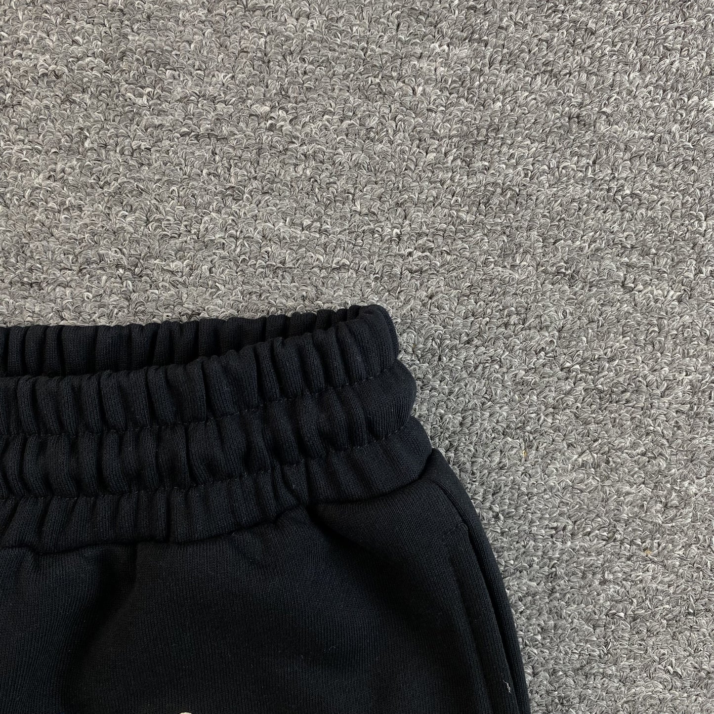 denim-tears-x-cpfm-cactus-tears-wreath-shorts-black-6-Drip Store Argentina