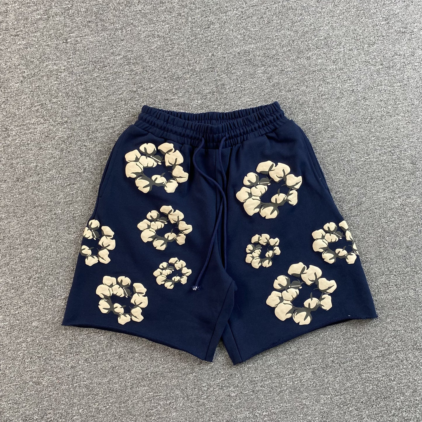 DENIM TEARS X CPFM CACTUS TEARS WREATH SHORTS NAVY-Drip Store Argentina