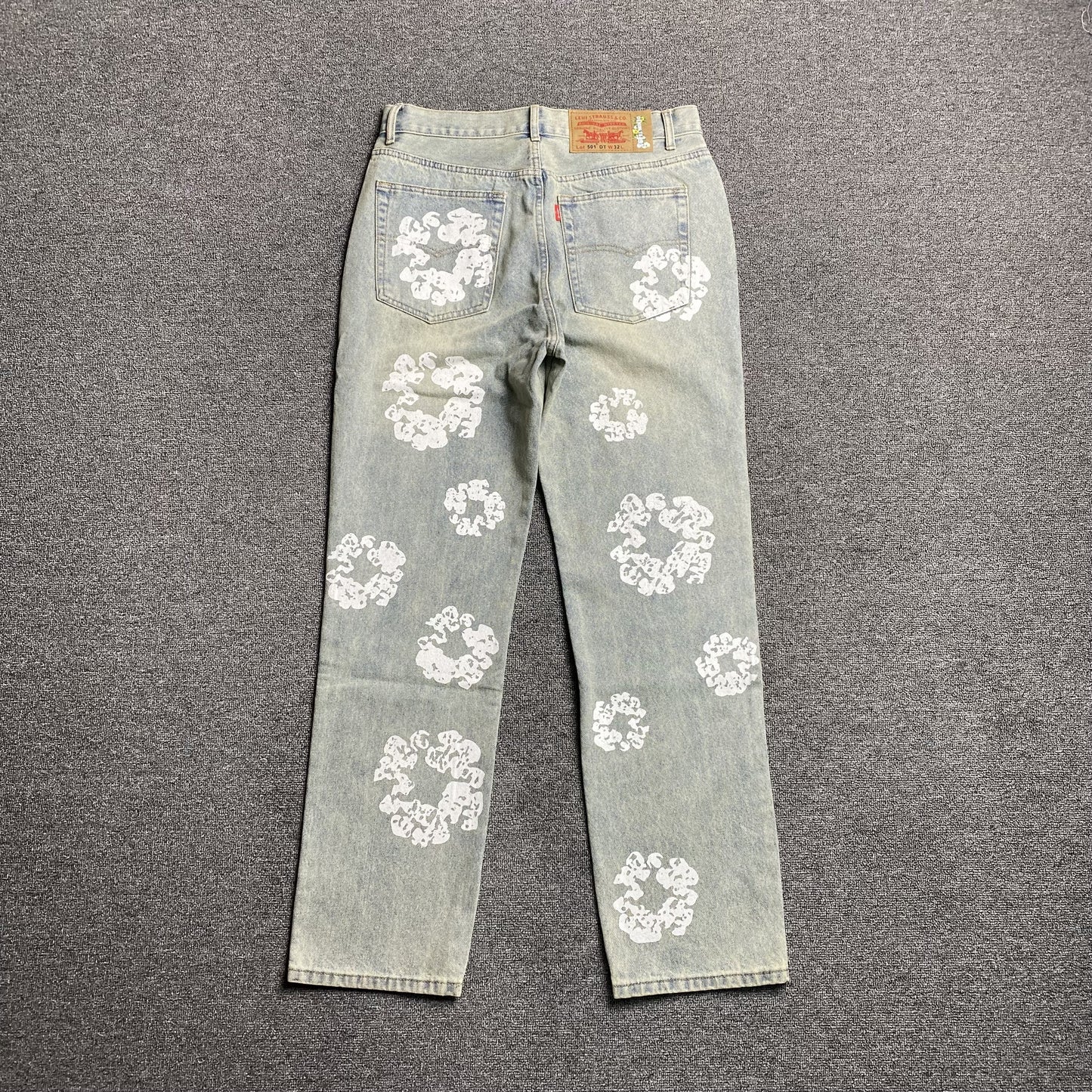 DENIM TEARS X LEVI'S JEANS DIRTY LIGHT WASH-Drip Store Argentina