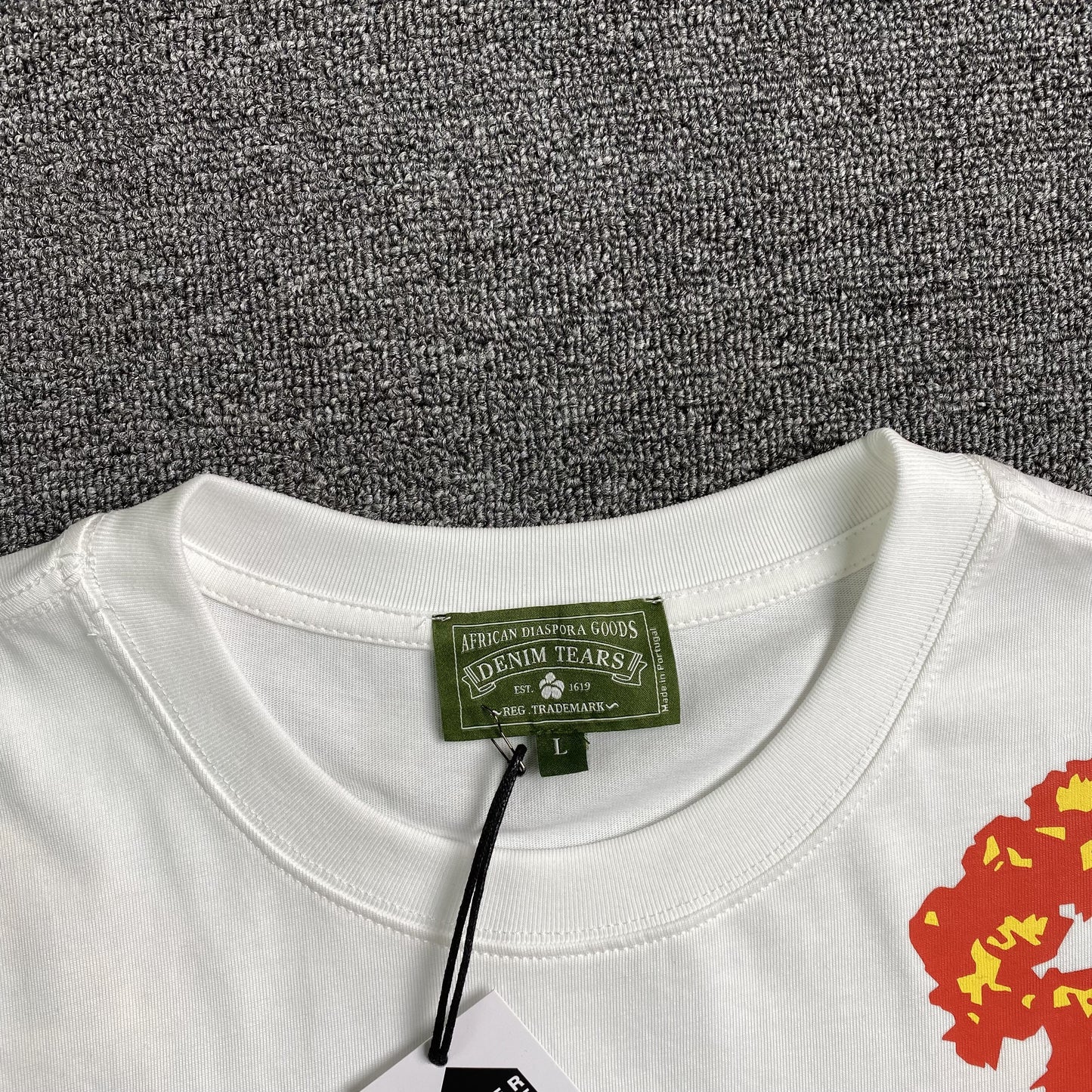 DENIM TEARS X OFFSET WREATH TEE WHITE-Drip Store Argentina
