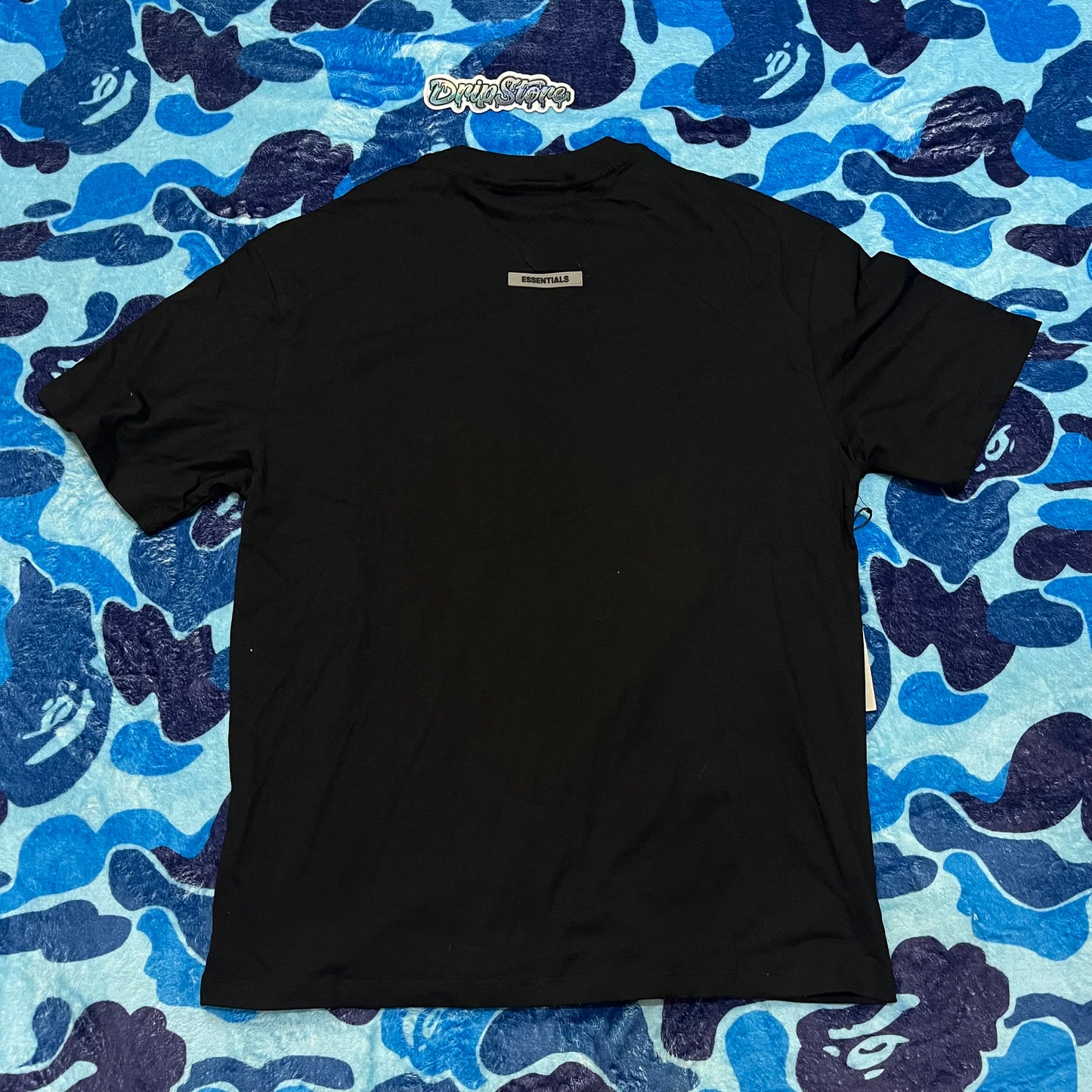 FEAR OF GOD ESSENTIALS BOXY T-SHIRT APPLIQUE LOGO BLACK-Drip Store Argentina