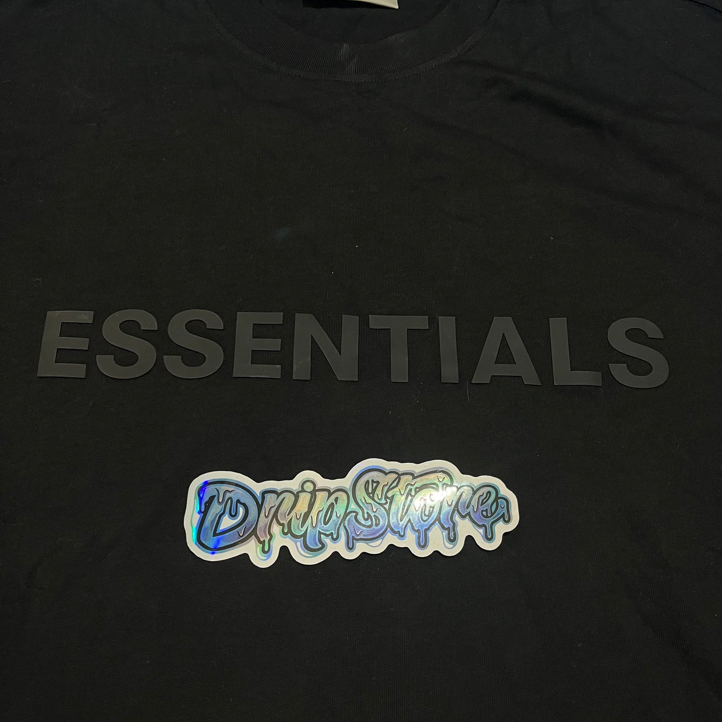 FEAR OF GOD ESSENTIALS BOXY T-SHIRT APPLIQUE LOGO BLACK-Drip Store Argentina