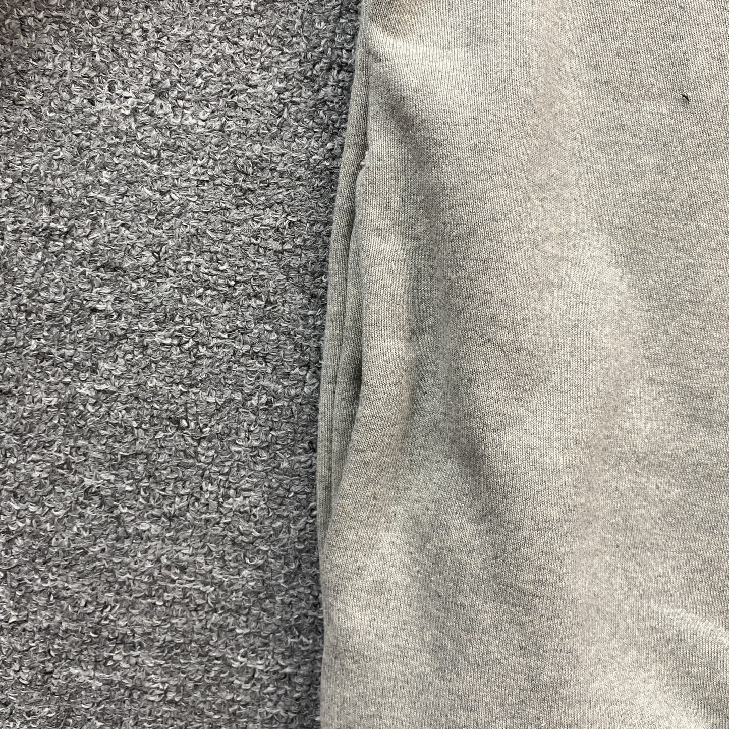 fear-of-god-essentials-crewneck-state-dark-heather-4-Drip Store Argentina