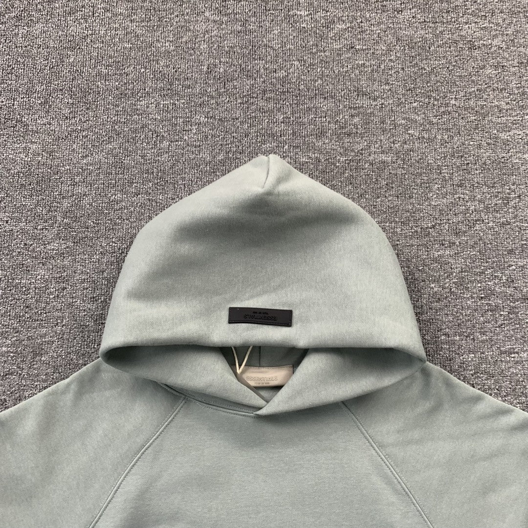 fear-of-god-essentials-hoodie-sycamore-3-Drip Store Argentina