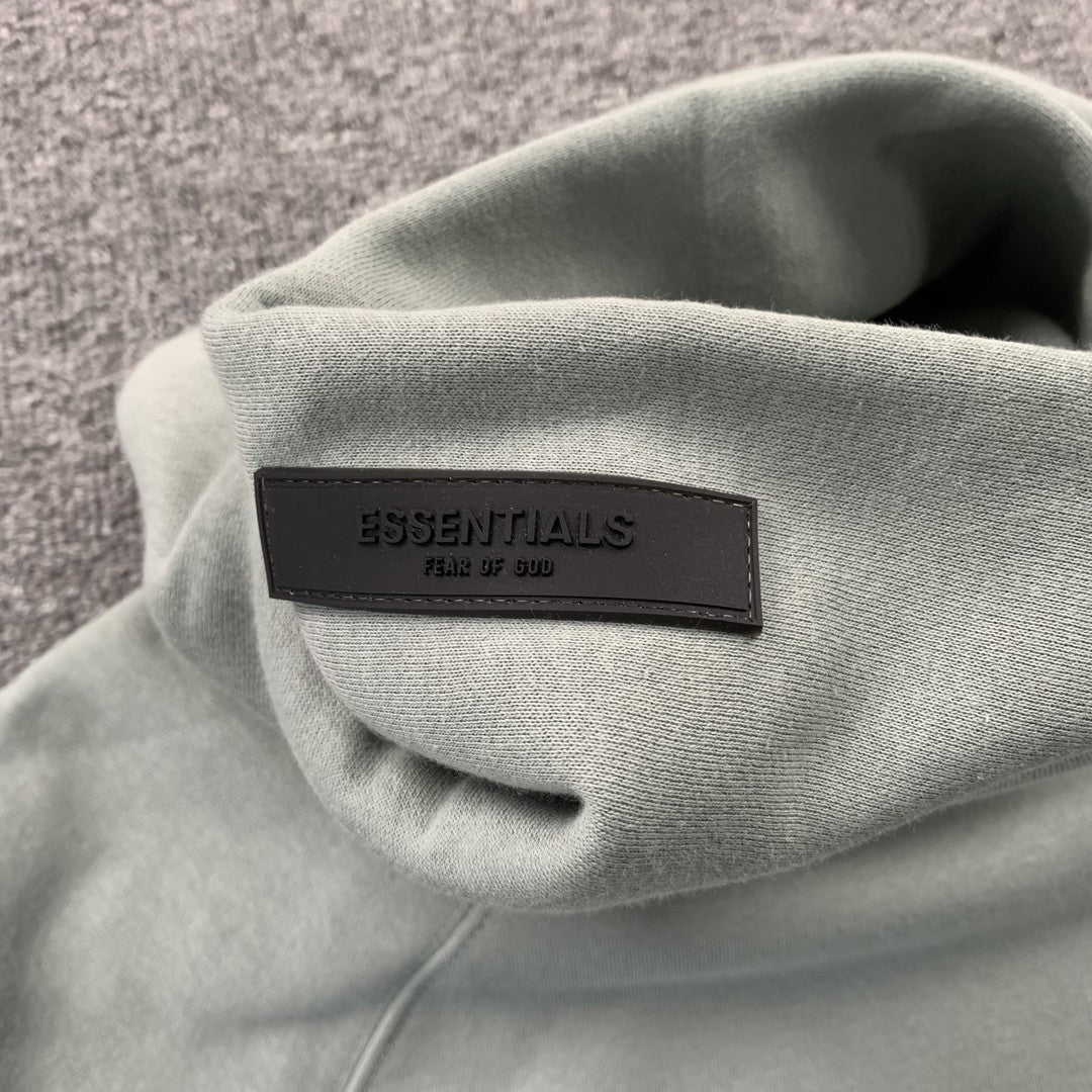 fear-of-god-essentials-hoodie-sycamore-6-Drip Store Argentina