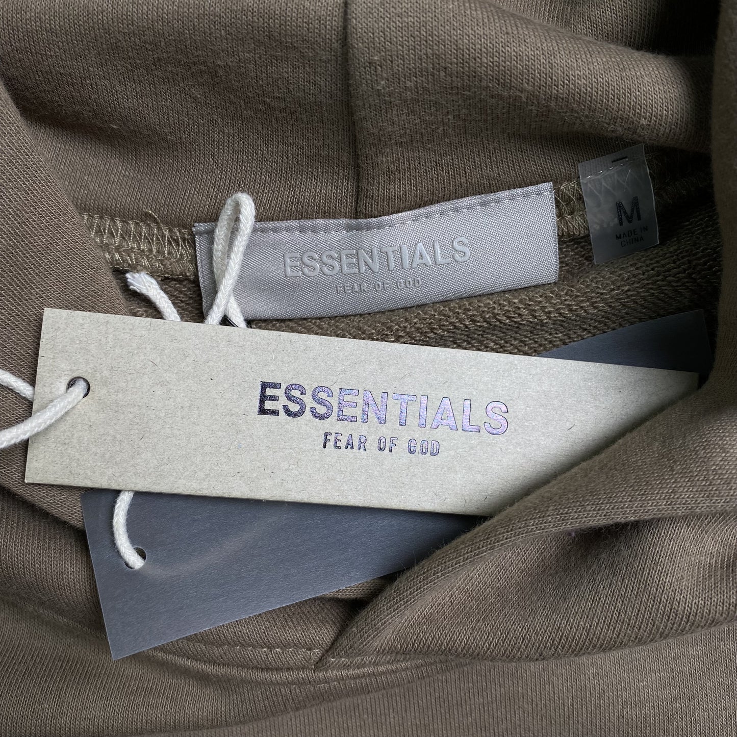 fear-of-god-essentials-hoodie-wood-5-Drip Store Argentina