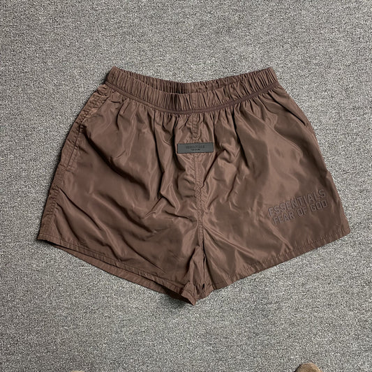 fear-of-god-essentials-running-nylon-short-plum-Drip Store Argentina
