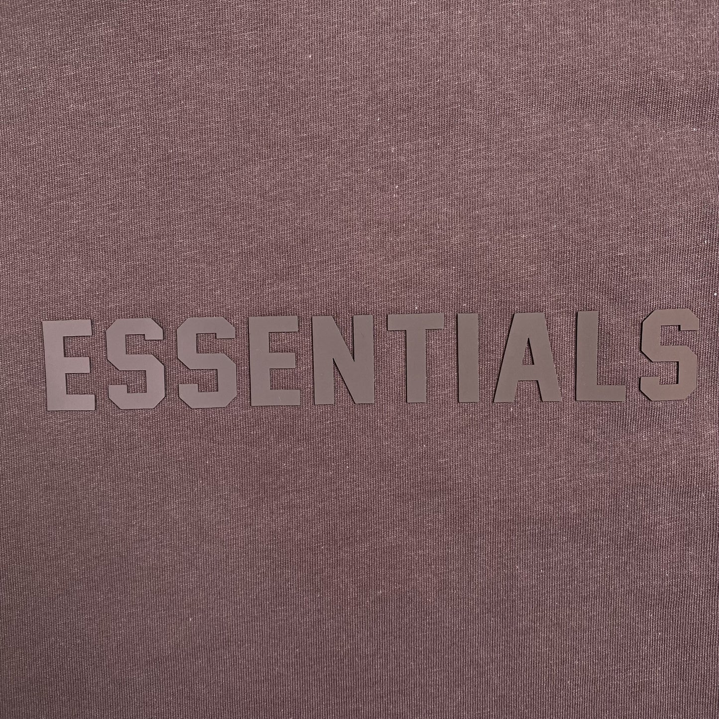 FEAR OF GOD ESSENTIALS SS TEE PLUM-Drip Store Argentina