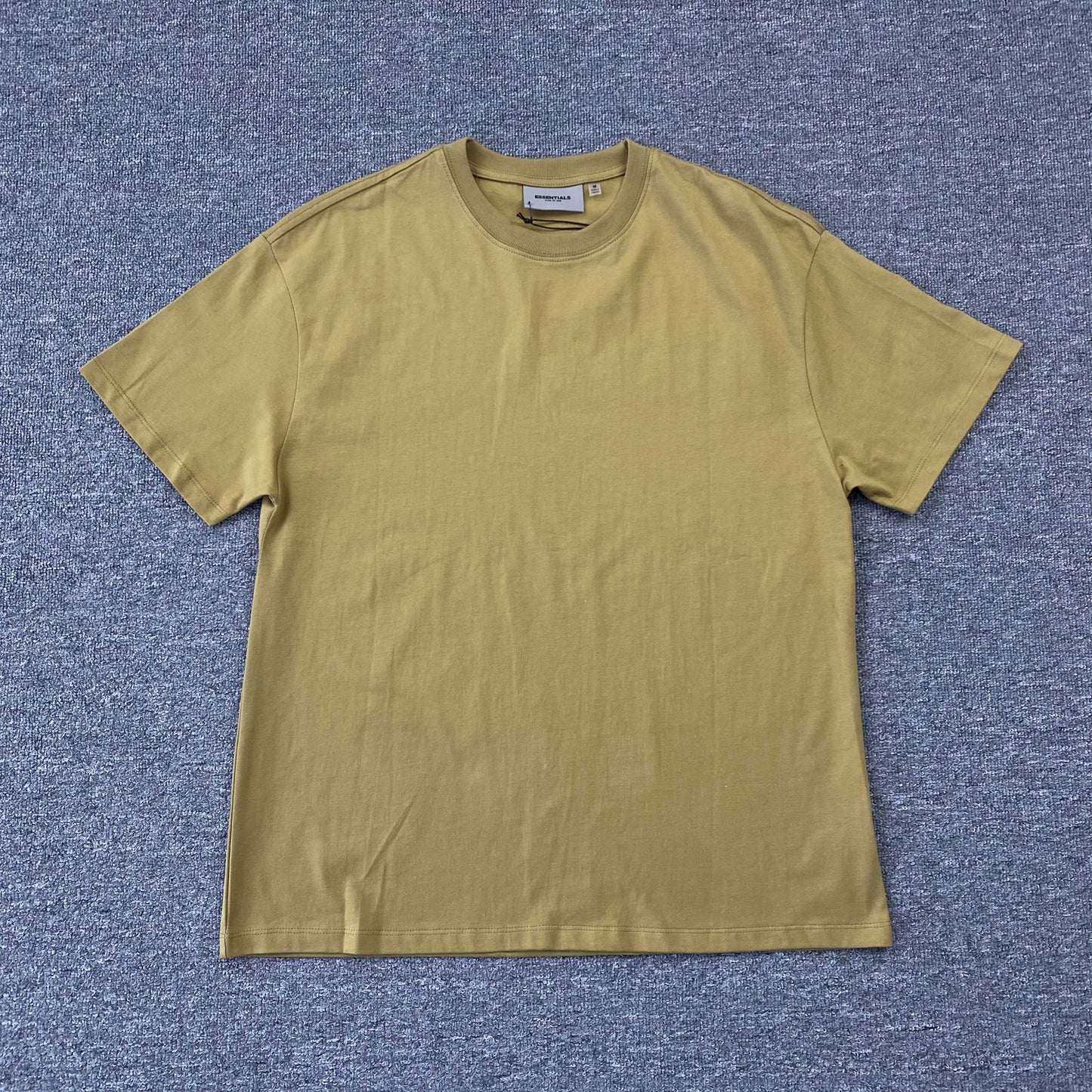 FEAR OF GOD ESSENTIALS TEE AMBER-Drip Store Argentina