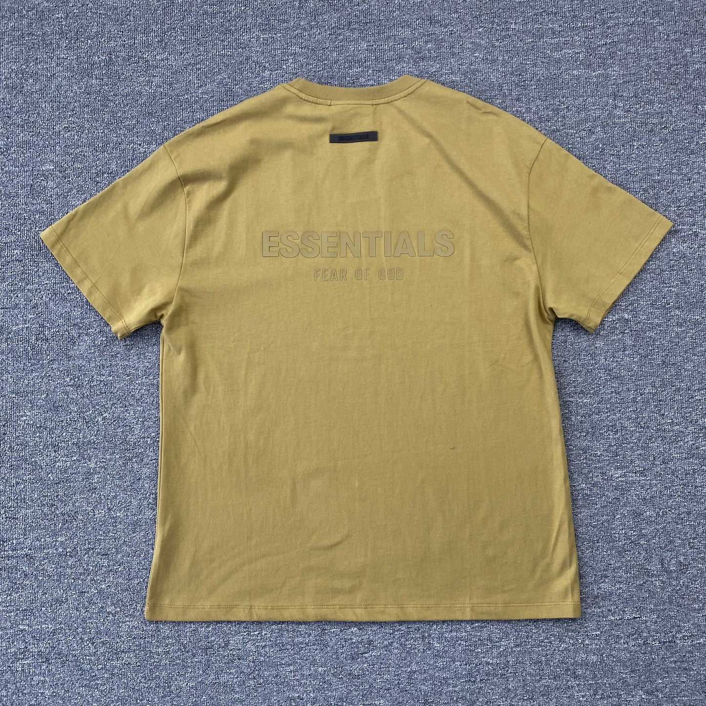 FEAR OF GOD ESSENTIALS TEE AMBER-Drip Store Argentina