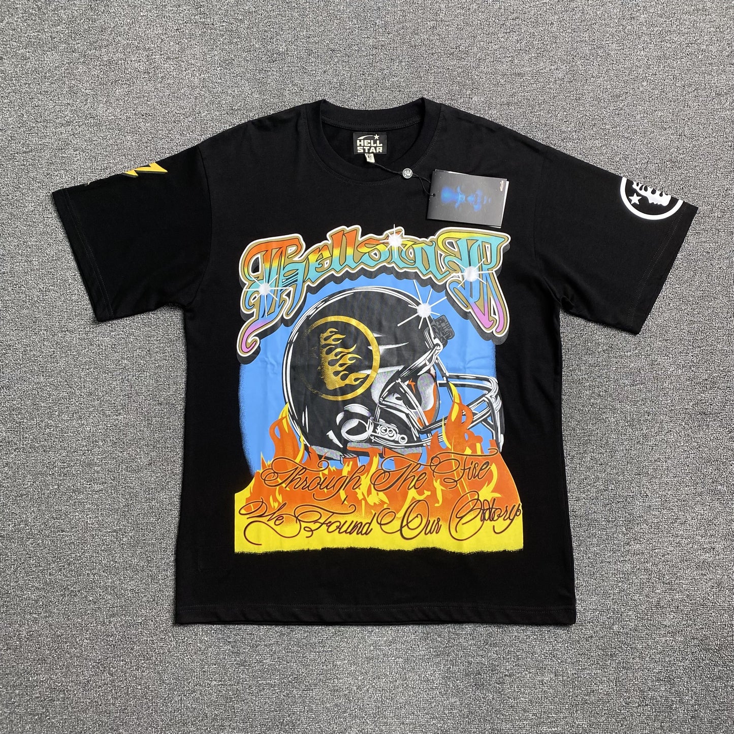 hellstar-helmet-glitter-print-tee-black-Drip Store Argentina