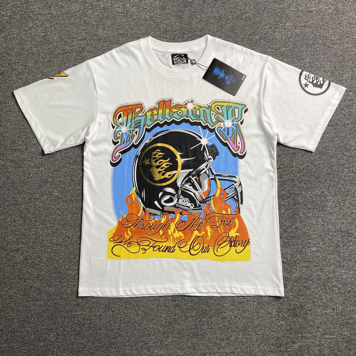 hellstar-helmet-glitter-print-tee-white-Drip Store Argentina