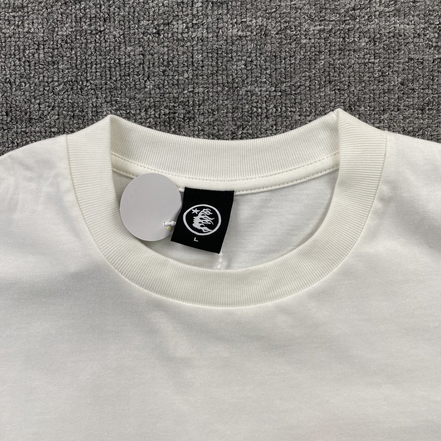 hellstar-path-to-paradise-tee-white-5-Drip Store Argentina