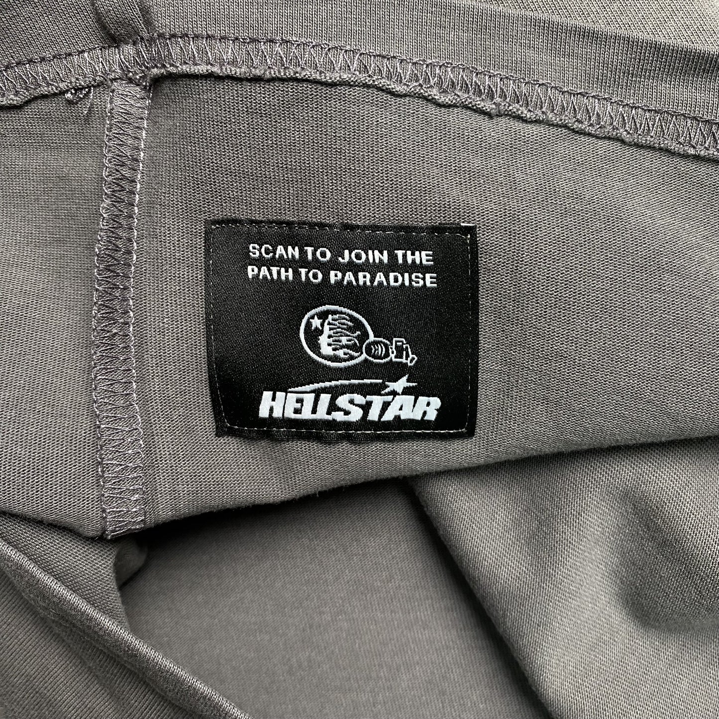 hellstar-sports-logo-gel-tee-grey-6-Drip Store Argentina