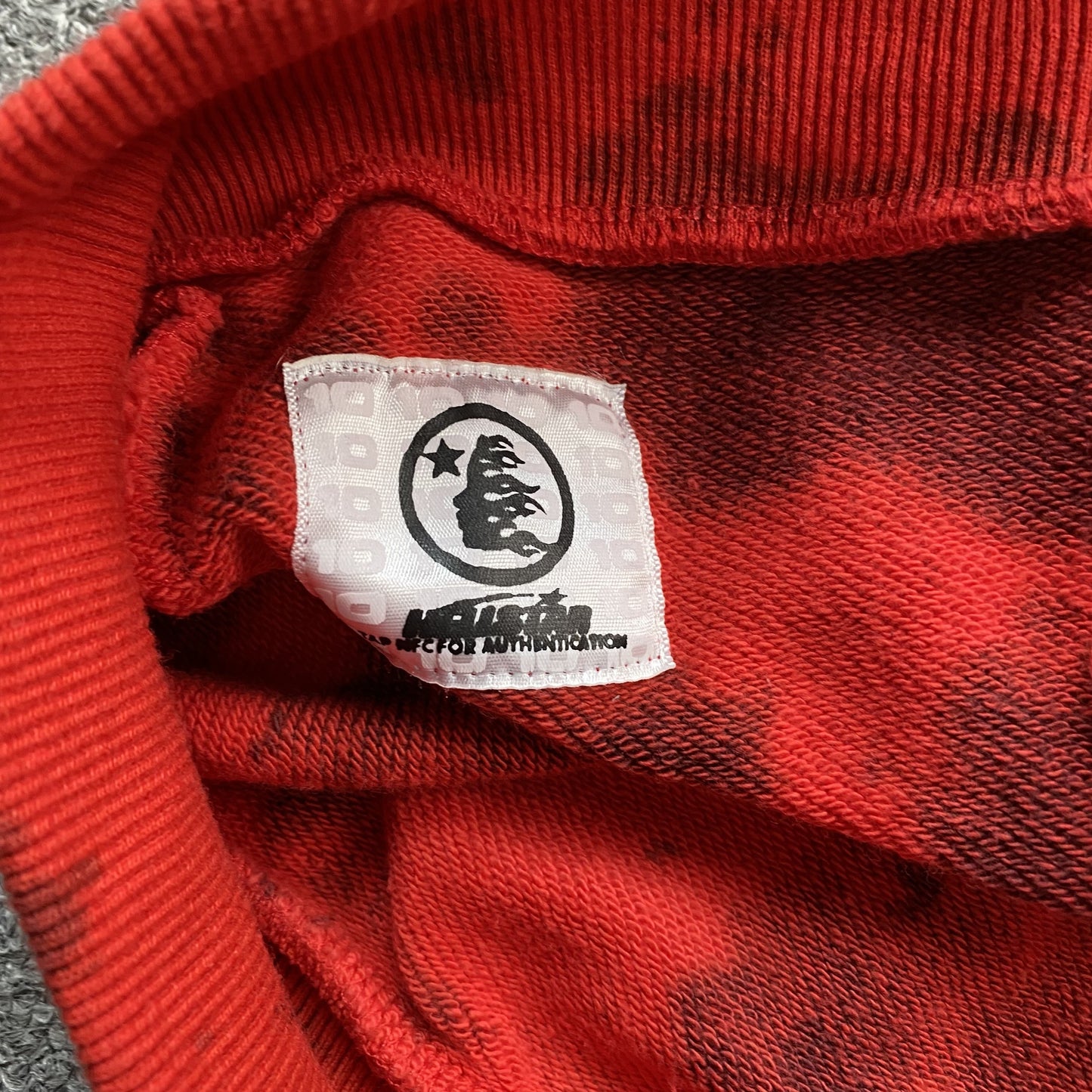 HELLSTAR SPORTS TYE-DYE SKULL HOODIE RED-Drip Store Argentina
