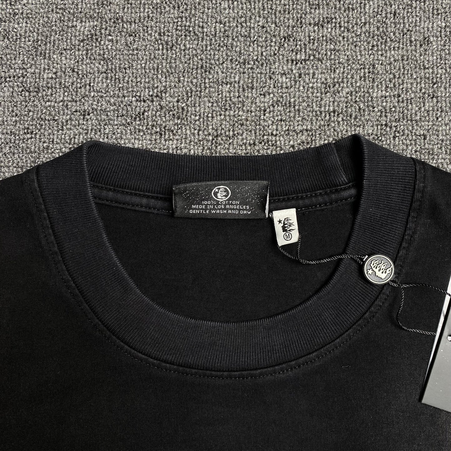 hellstar-warm-up-tee-black-6-Drip Store Argentina