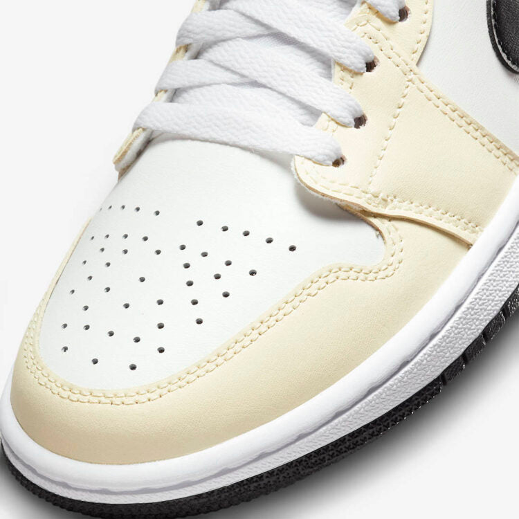 jordan-1-mid-coconut-milk-7-Drip Store Argentina