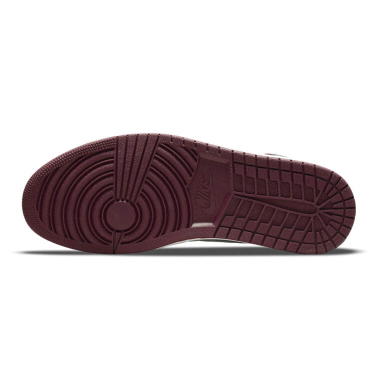 jordan-1-retro-high-og-bordeaux-5-Drip Store Argentina
