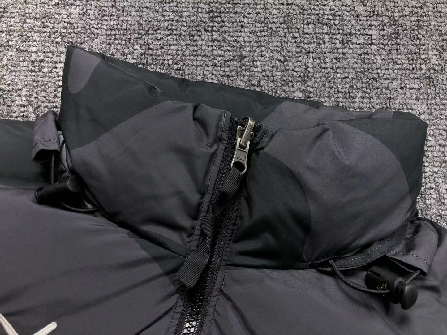 KAWS X THE NORTH FACE RETRO 1996 NUPTSE JACKET BLACK-Drip Store Argentina