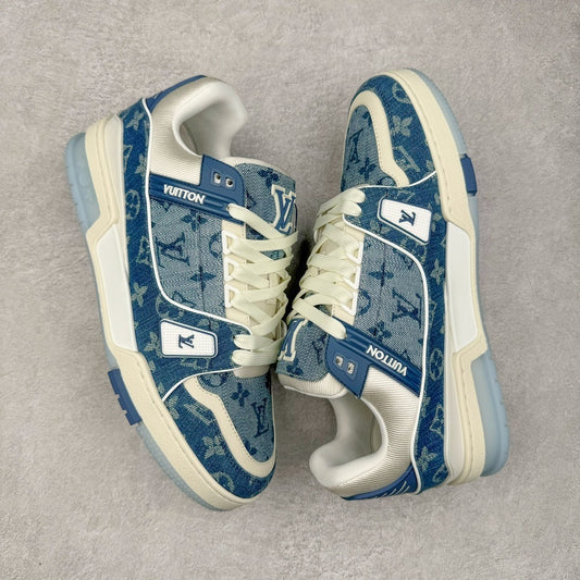 Louis Vuitton Trainer Sneaker Blue