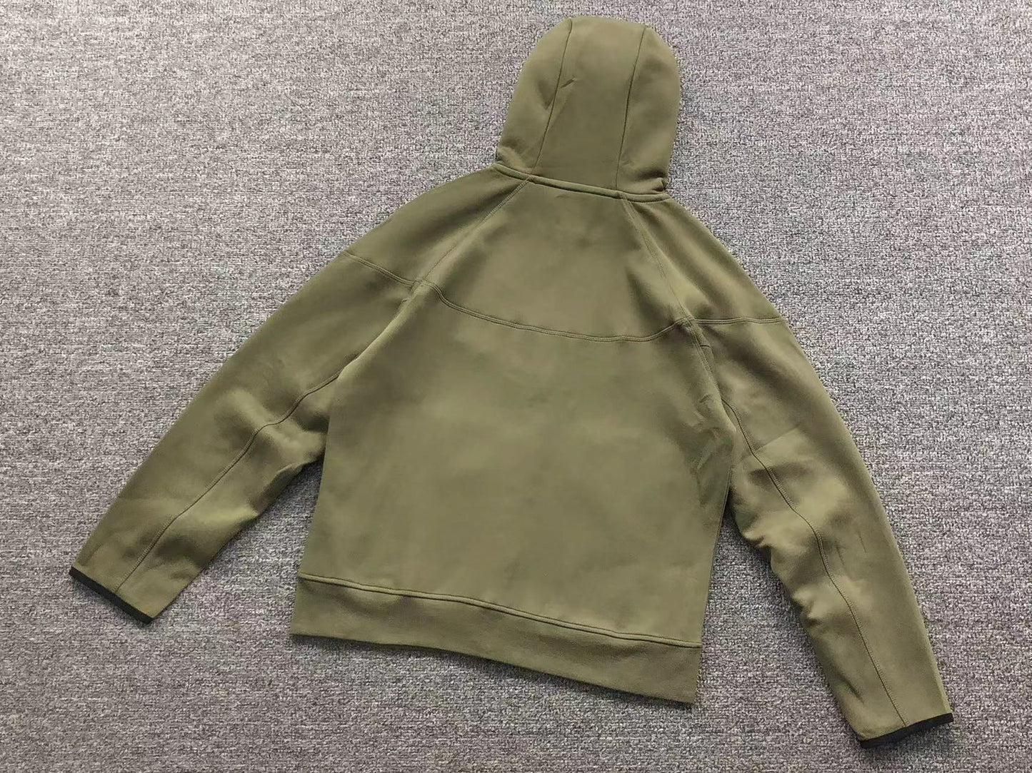 nike-tech-fleece-tracksuit-green-3_20524682-Drip Store Argentina
