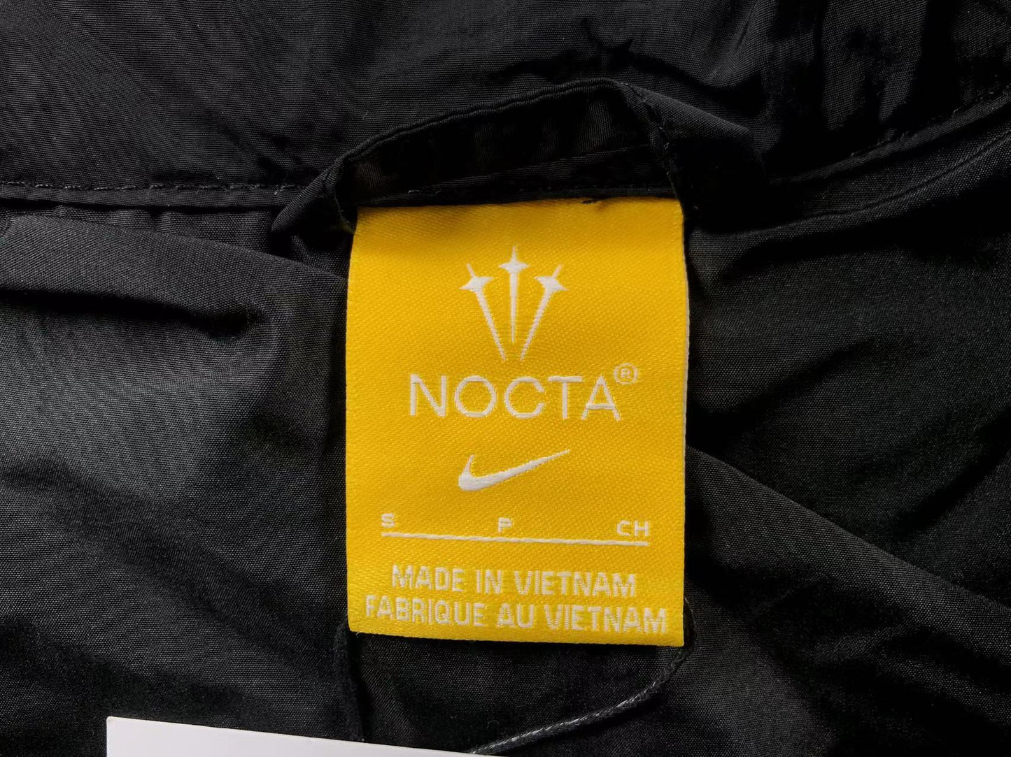 nike-x-drake-nocta-jacket-black-9-Drip Store Argentina