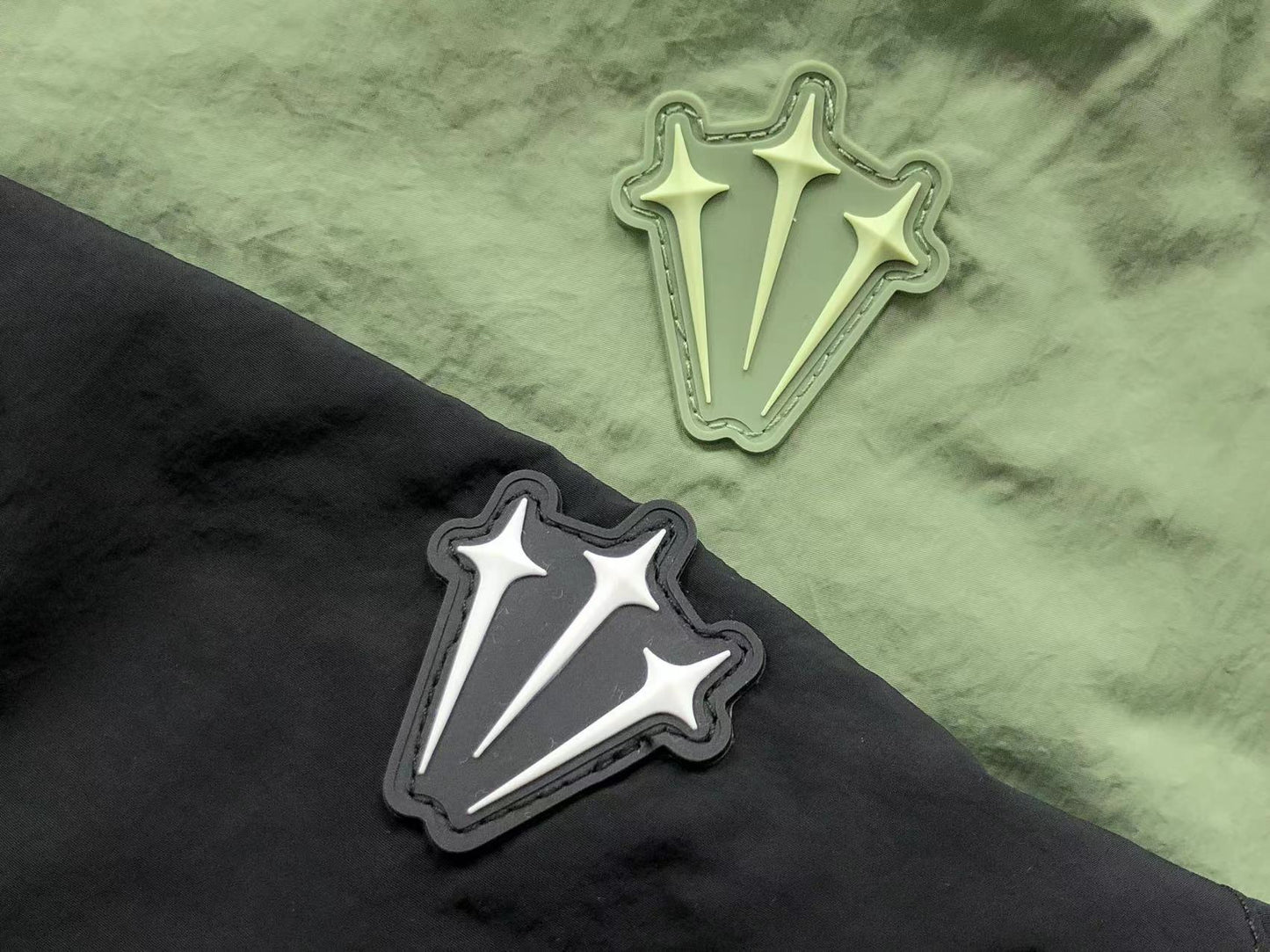 nike-x-drake-nocta-jacket-oil-green-7-Drip Store Argentina