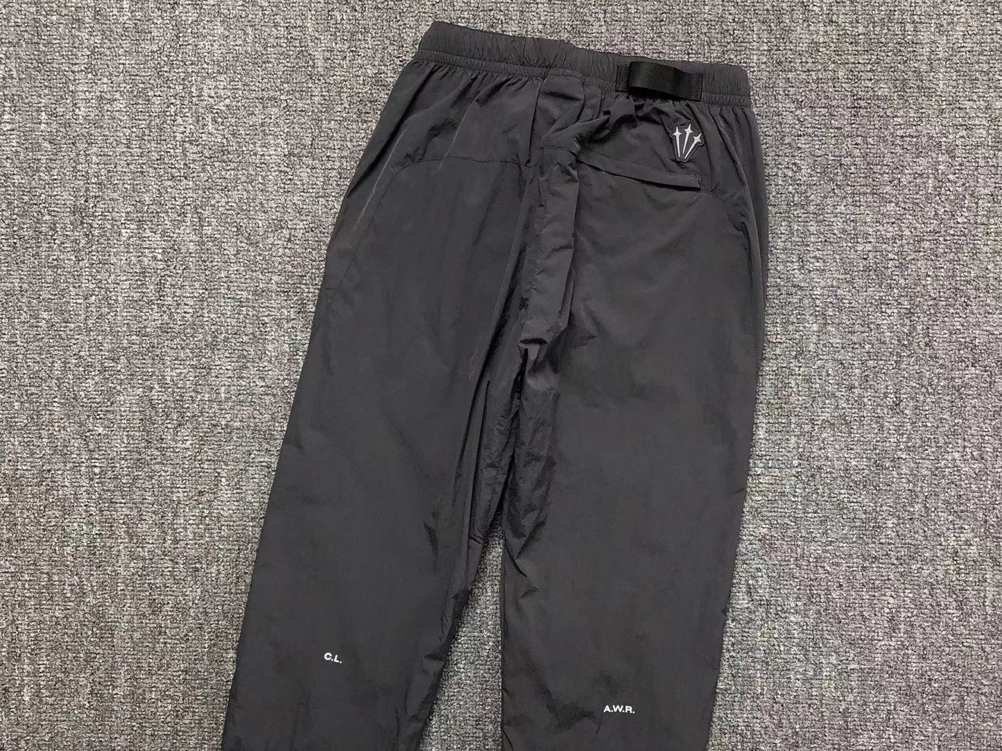nike-x-drake-nocta-track-pants-grey-9-Drip Store Argentina