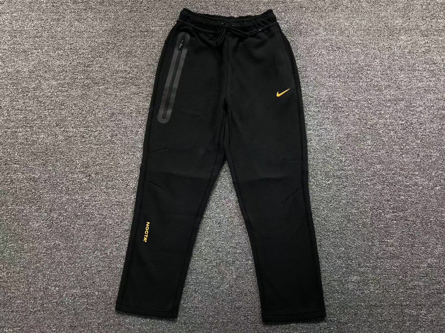 nike-x-nocta-tech-fleece-tracksuit-black-3-Drip Store Argentina