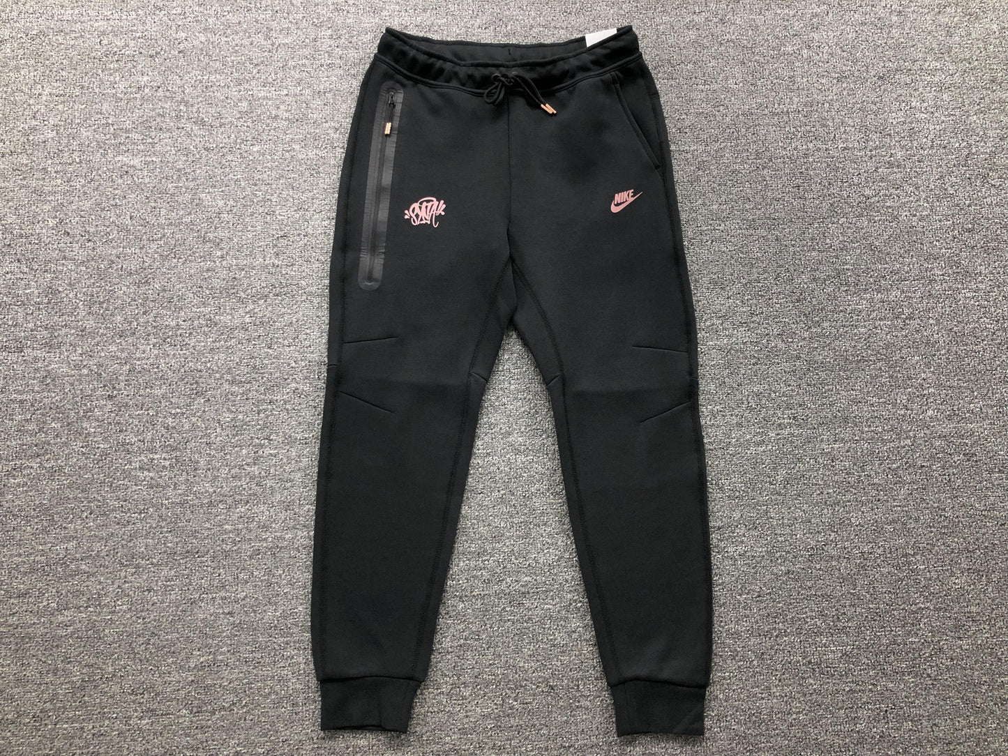 nike-x-syna-world-tech-fleece-tracksuit-black-8-Drip Store Argentina