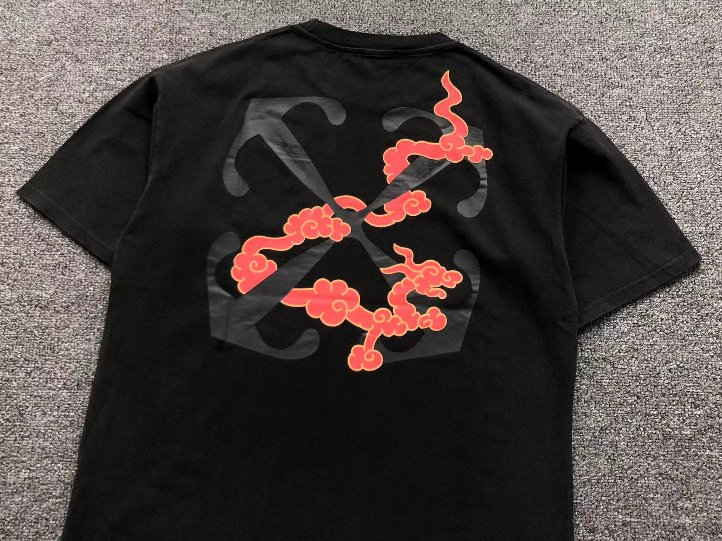 off-white-2024-lunar-new-year-tee-black-6-Drip Store Argentina