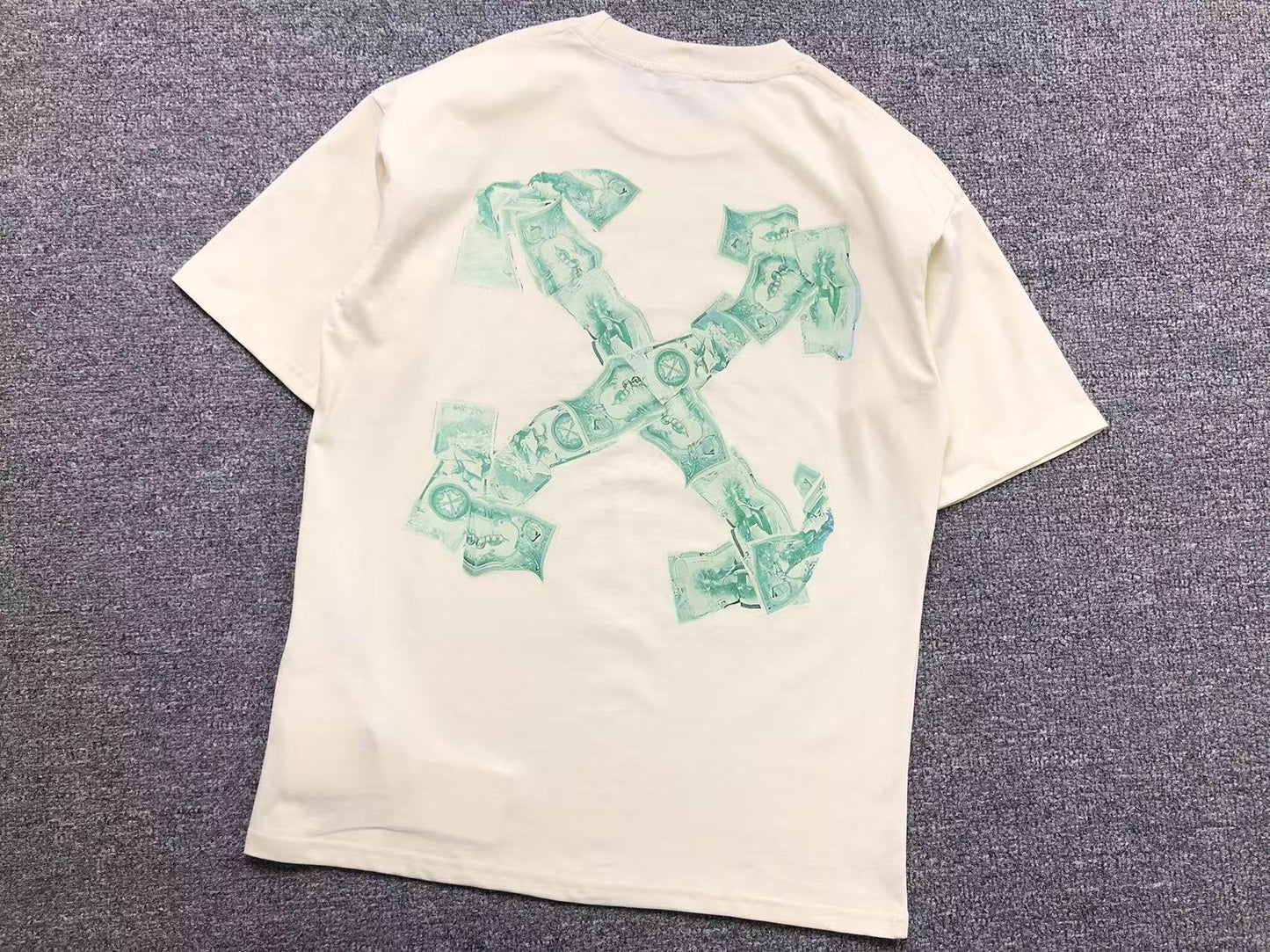 off-white-arrow-cash-tee-beige-Drip Store Argentina