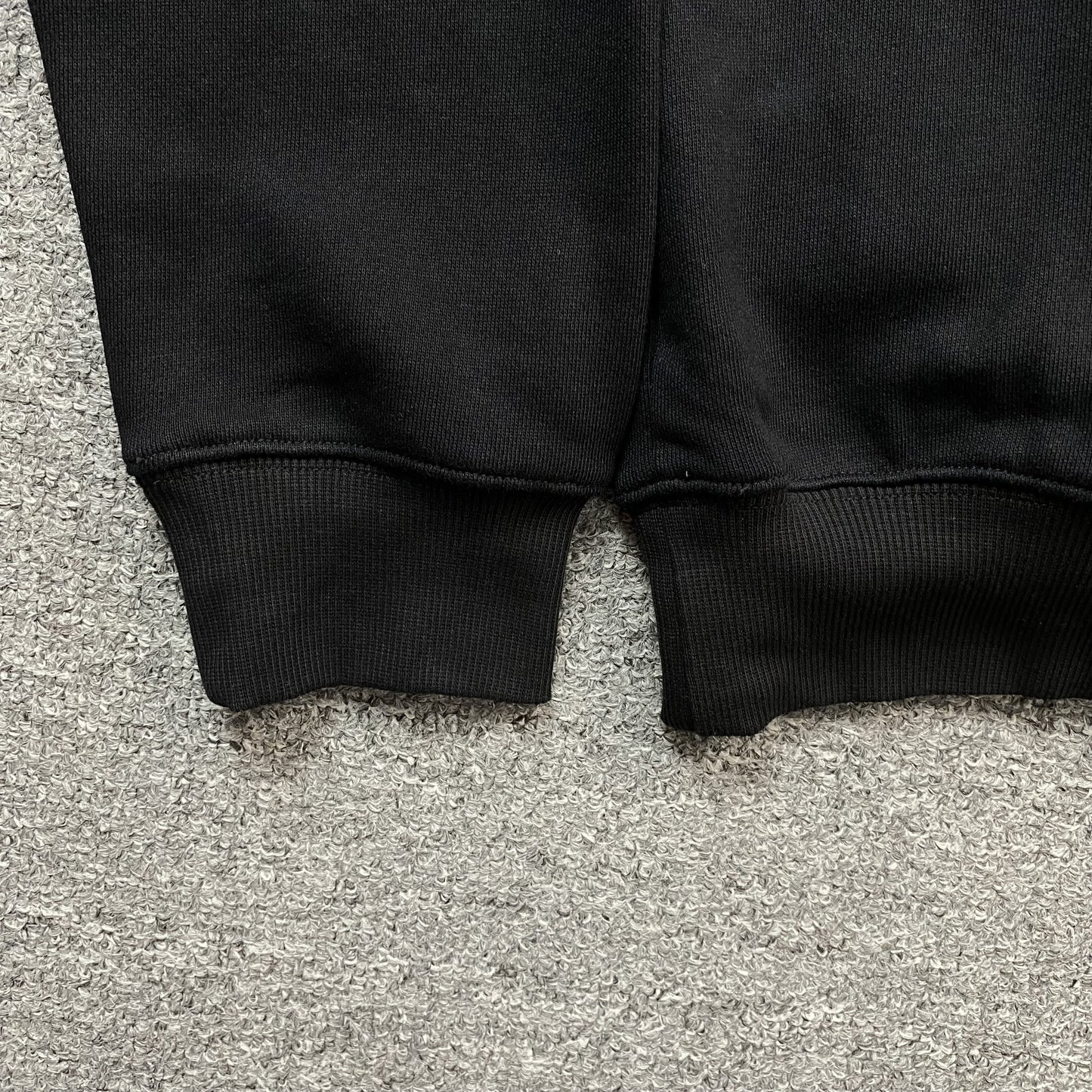 off-white-double-moon-arrow-hoodie-black-7-Drip Store Argentina