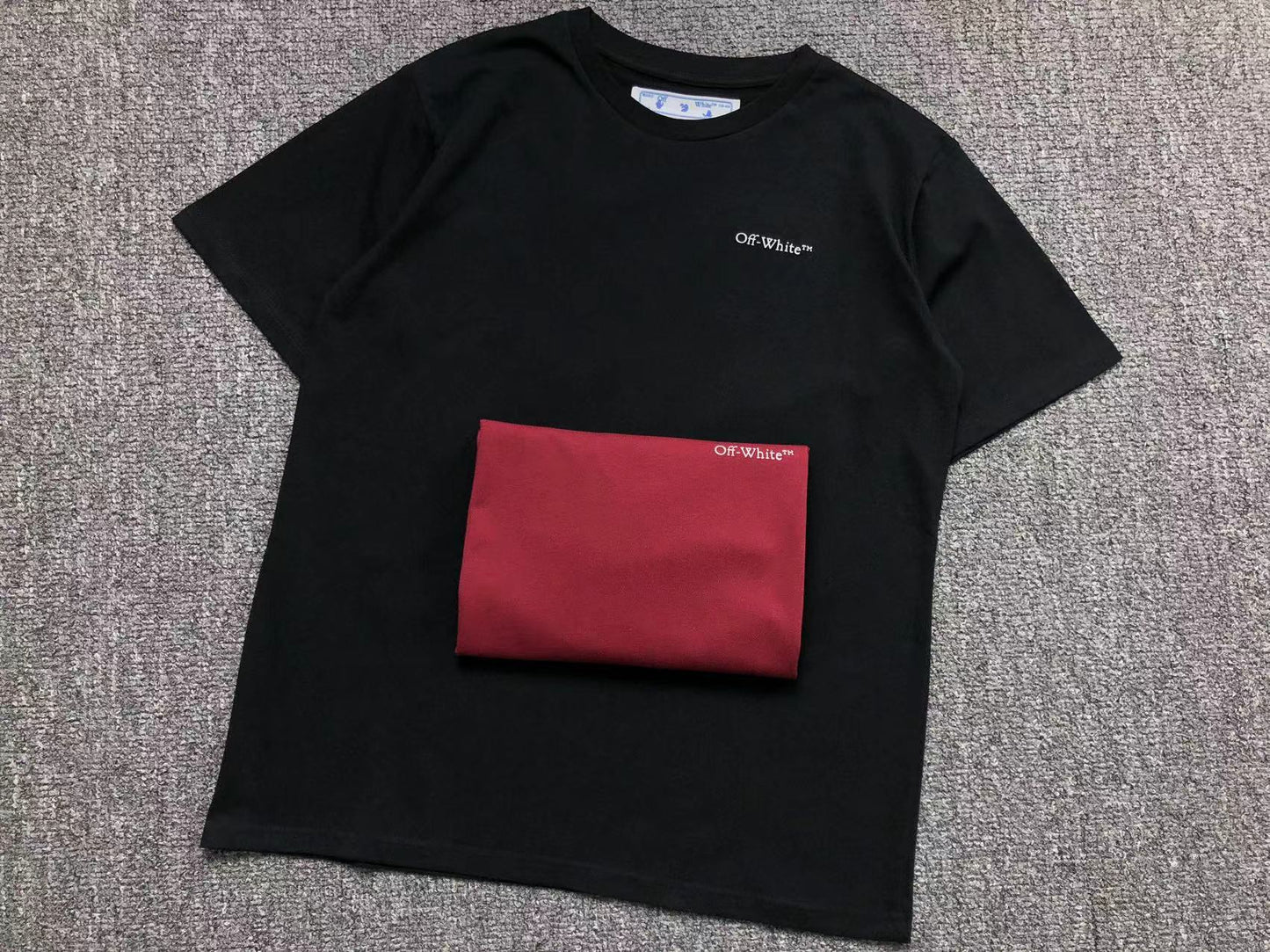 off-white-moon-arrow-tee-red-3-Drip Store Argentina