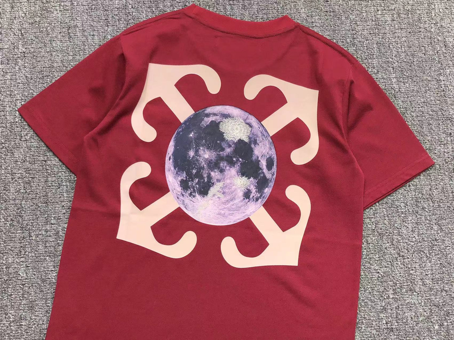 off-white-moon-arrow-tee-red-5-Drip Store Argentina