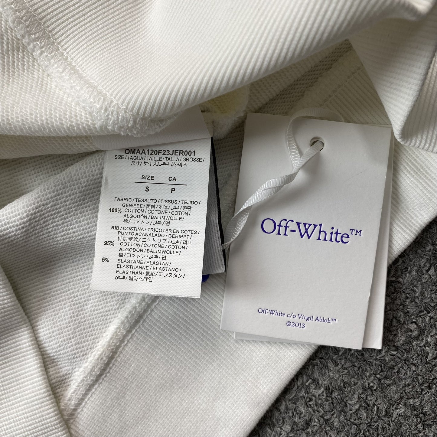 off-white-moon-print-crewneck-white-7-Drip Store Argentina