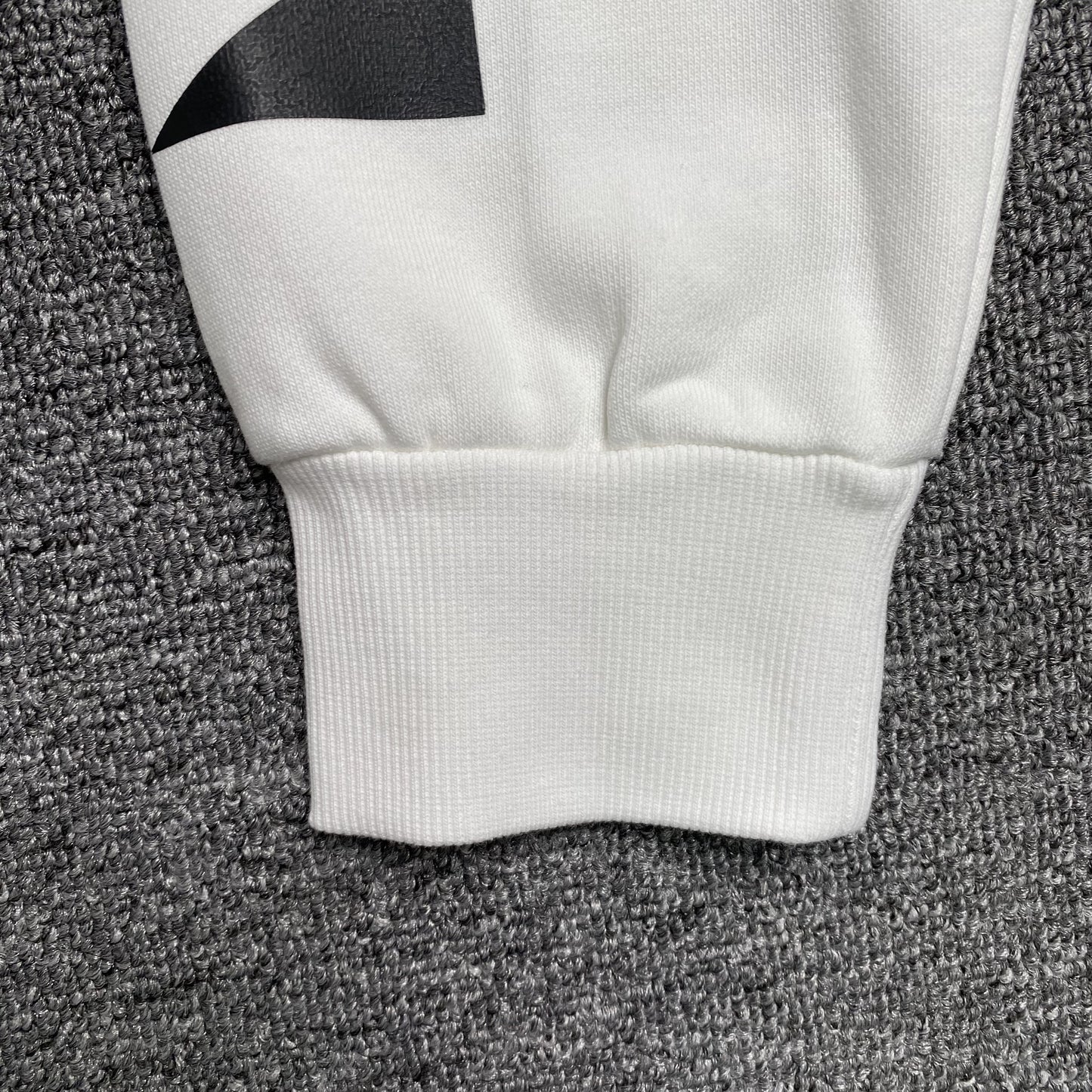 off-white-opposite-arrow-crewneck-white-4-Drip Store Argentina