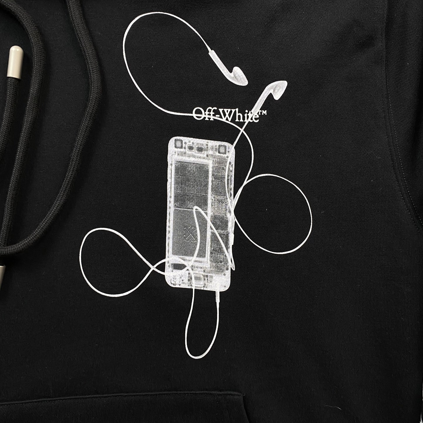 off-white-scan-arrow-hoodie-black-5-Drip Store Argentina