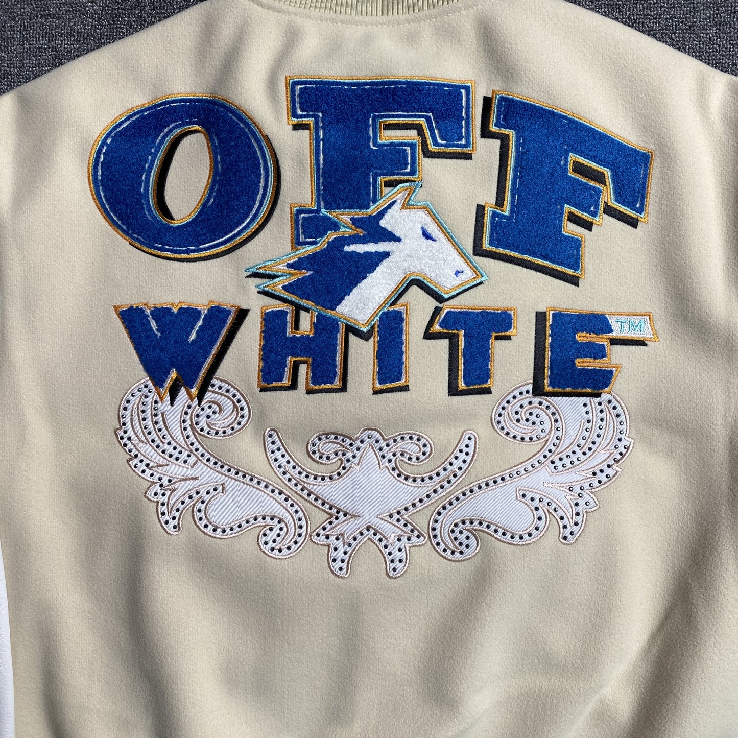 off-white-wo-thunderbolt-varsity-jacket-neutrals-10-Drip Store Argentina