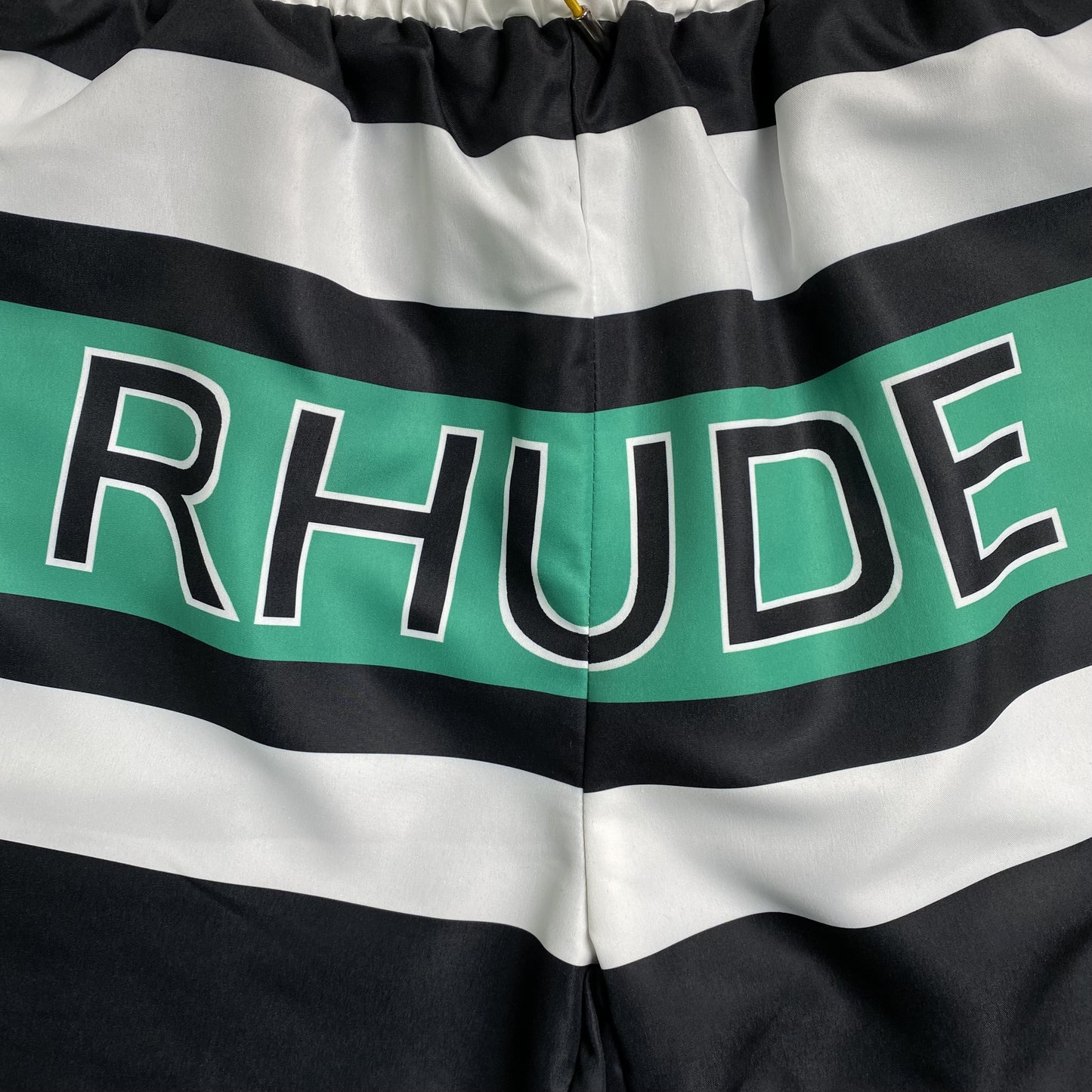 rhude-shorts-black-3_25e0e379-Drip Store Argentina