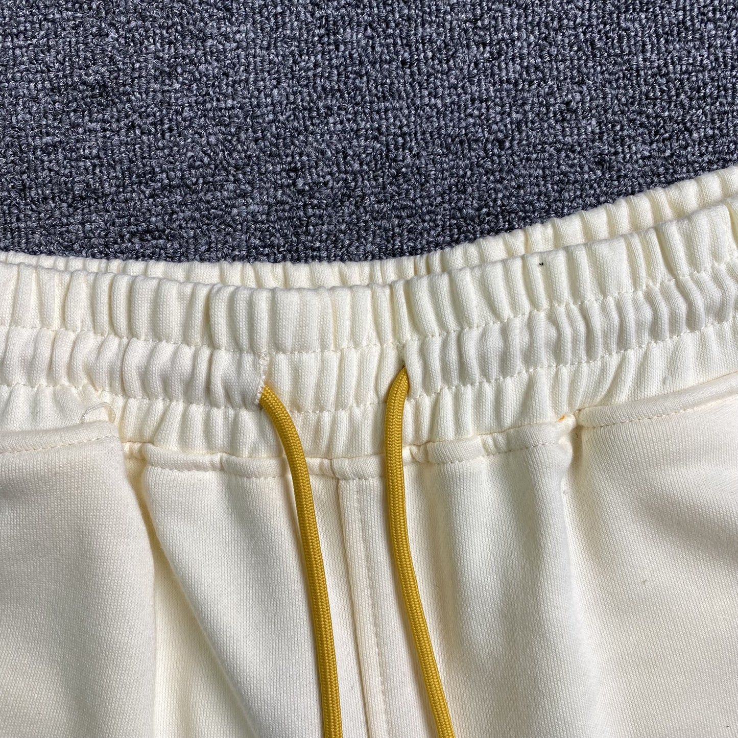 rhude-x-mclaren-shorts-white-9-Drip Store Argentina