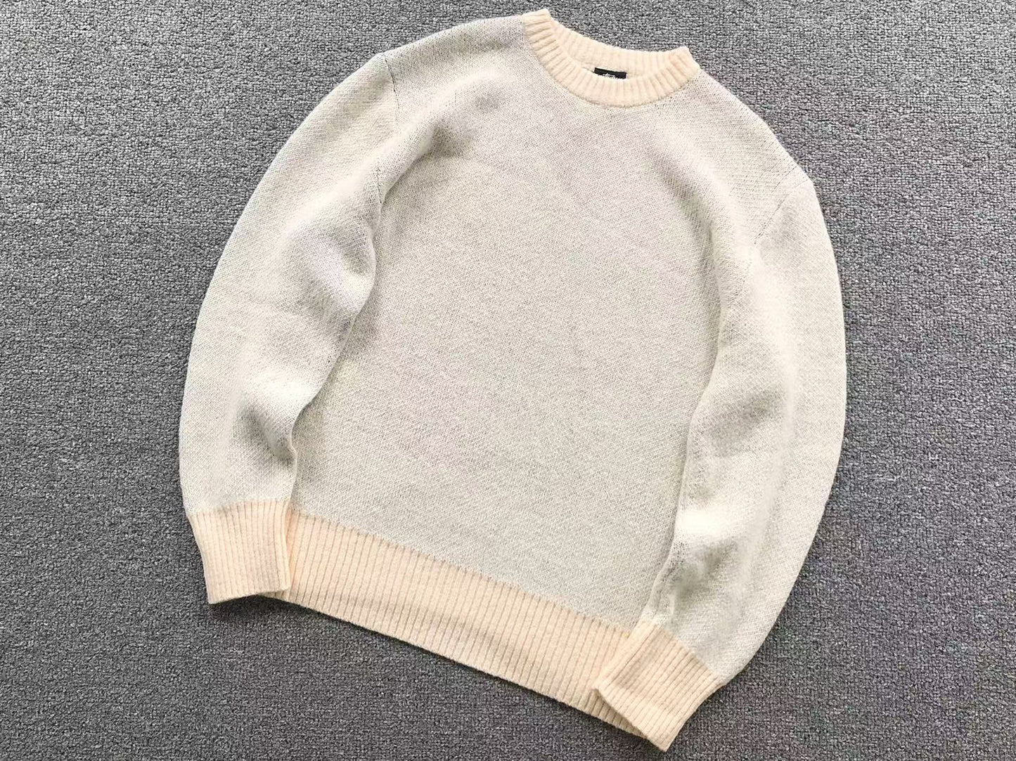 Stussy 8 Ball Knit Sweater Cream