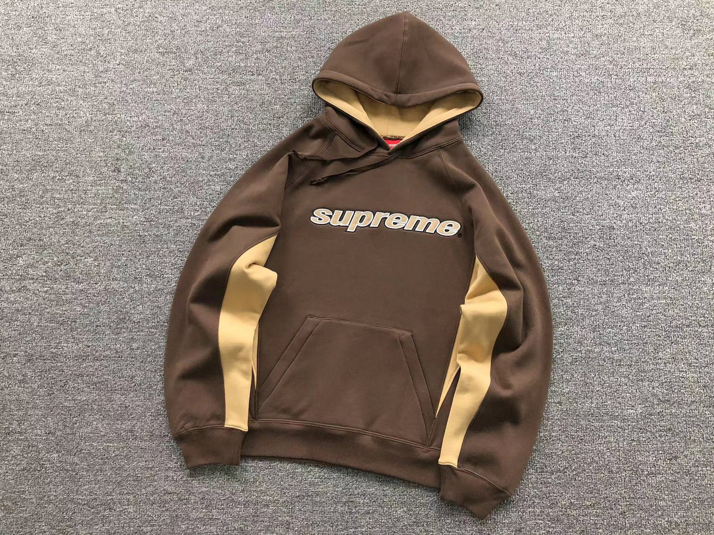 supreme-division-hoodie-brown-Drip Store Argentina