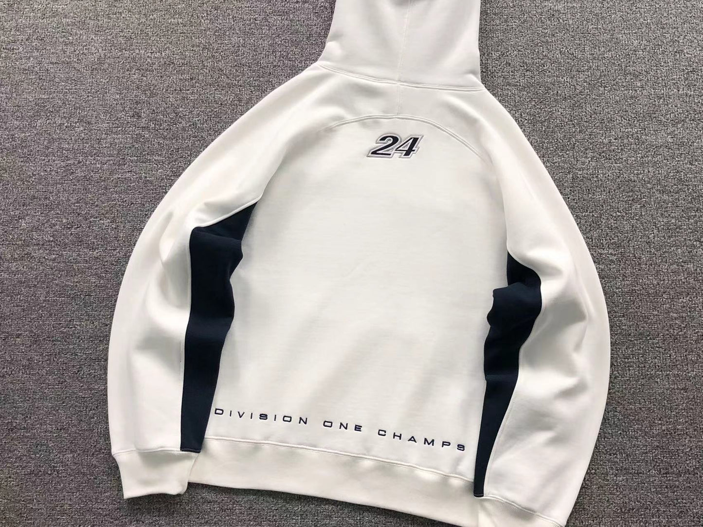 supreme-division-hoodie-natural-7-Drip Store Argentina