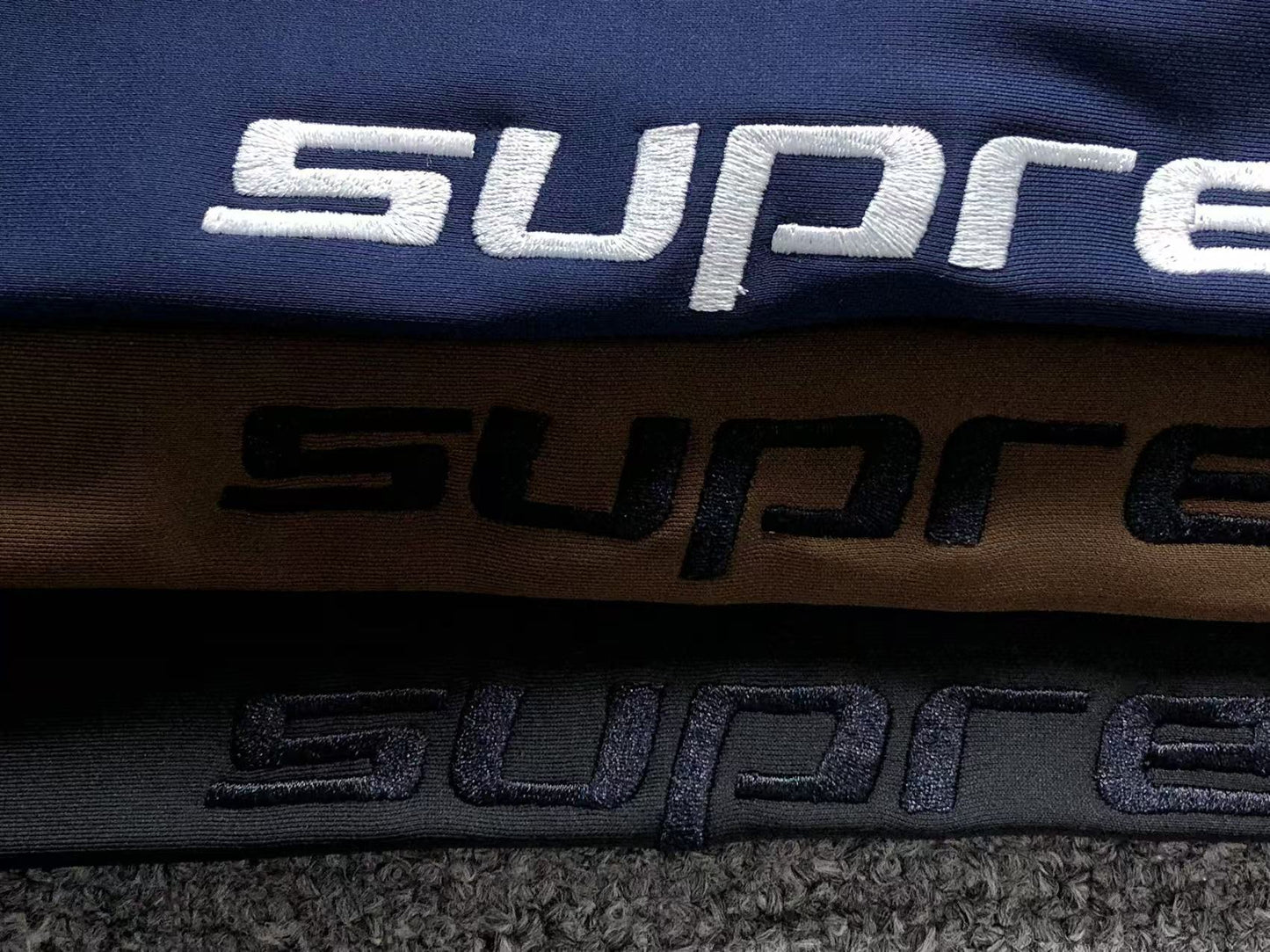 supreme-jordan-tricot-track-jacket-olive-9-Drip Store Argentina