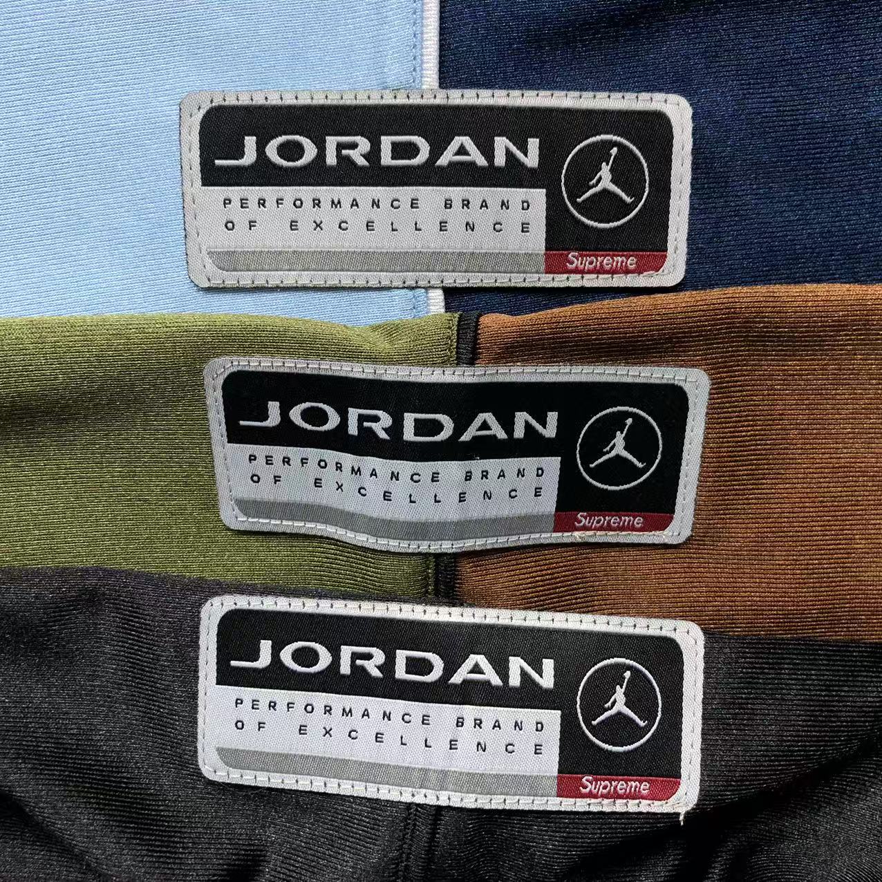 supreme-jordan-warm-up-tracksuit-black-8-Drip Store Argentina