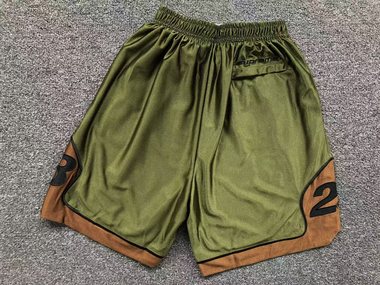 supreme-jordan-warm-up-tracksuit-olive-3-Drip Store Argentina