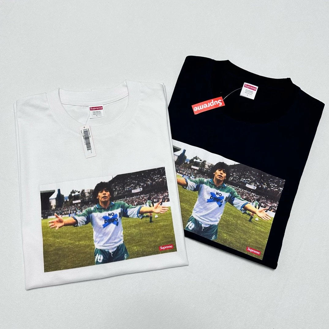 supreme-maradona-tee-white-5-Drip Store Argentina
