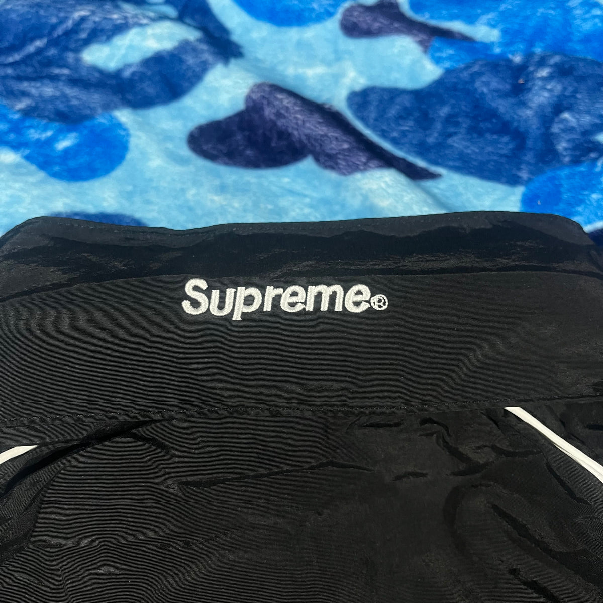 Conjunto Supreme X Umbro Negro L-XL